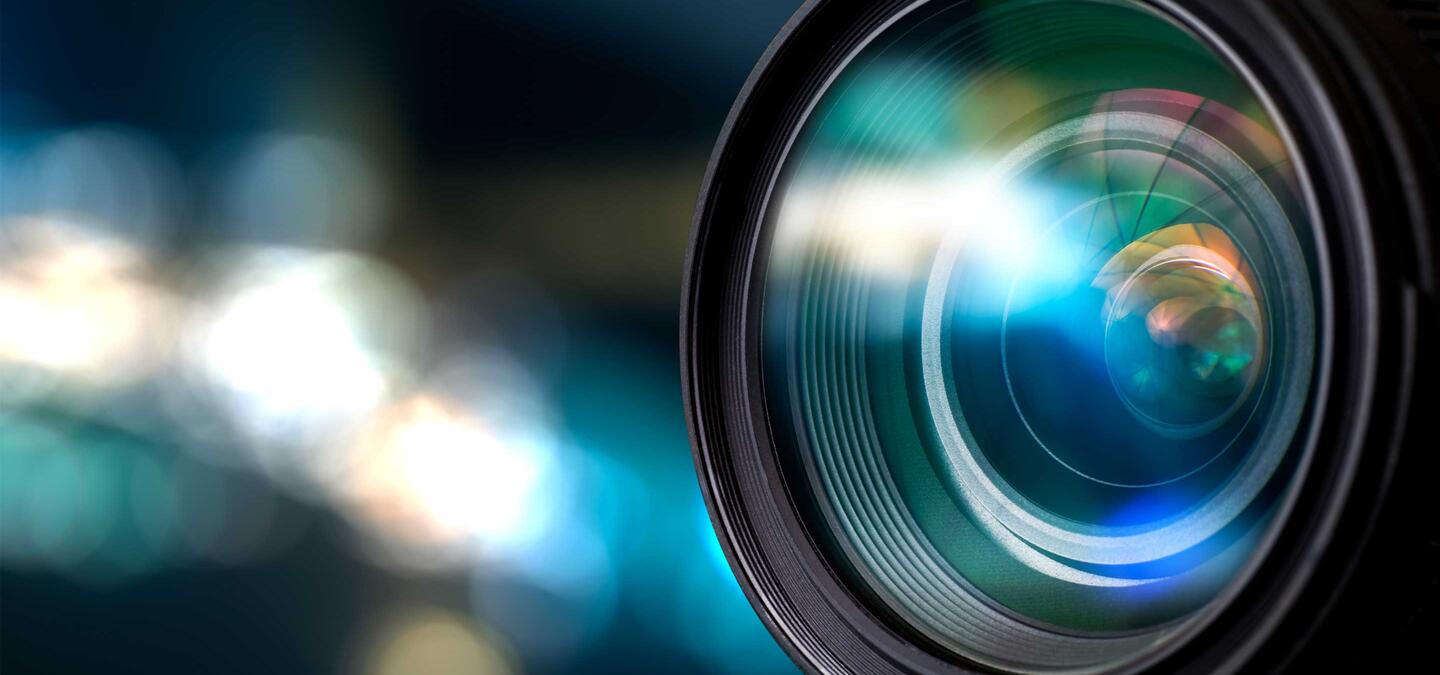 Camera lens with lense reflections.